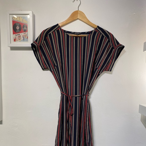 Mid length dress - Picture 5 of 5